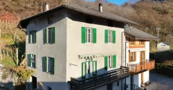 PORZIONE DI CASA TERRA-CIELO