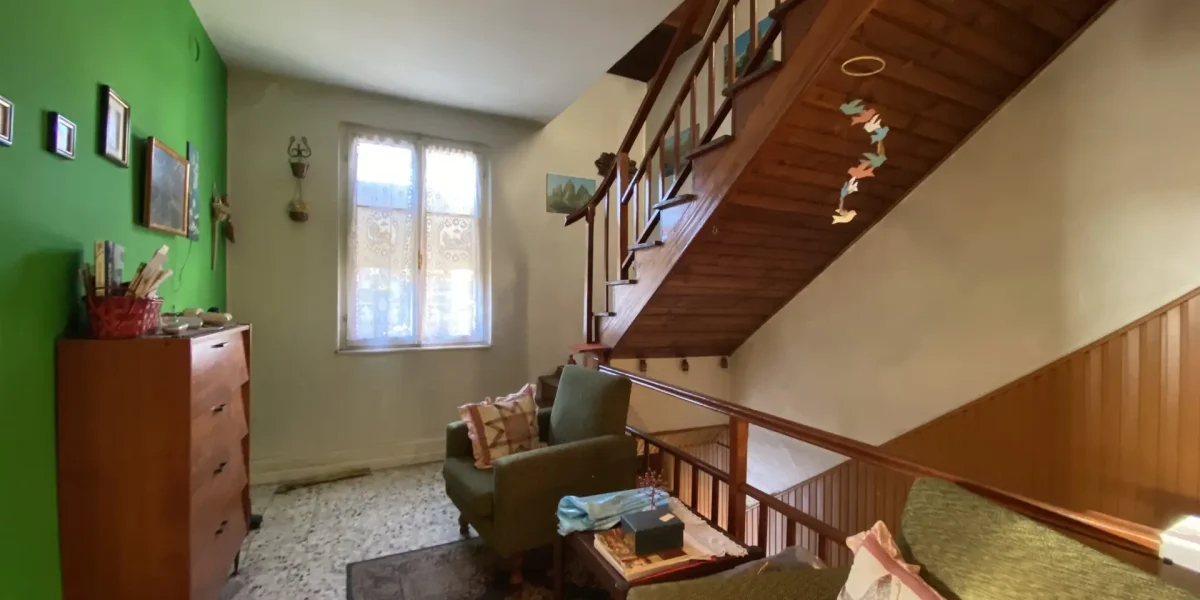 PORZIONE DI CASA TERRA-CIELO