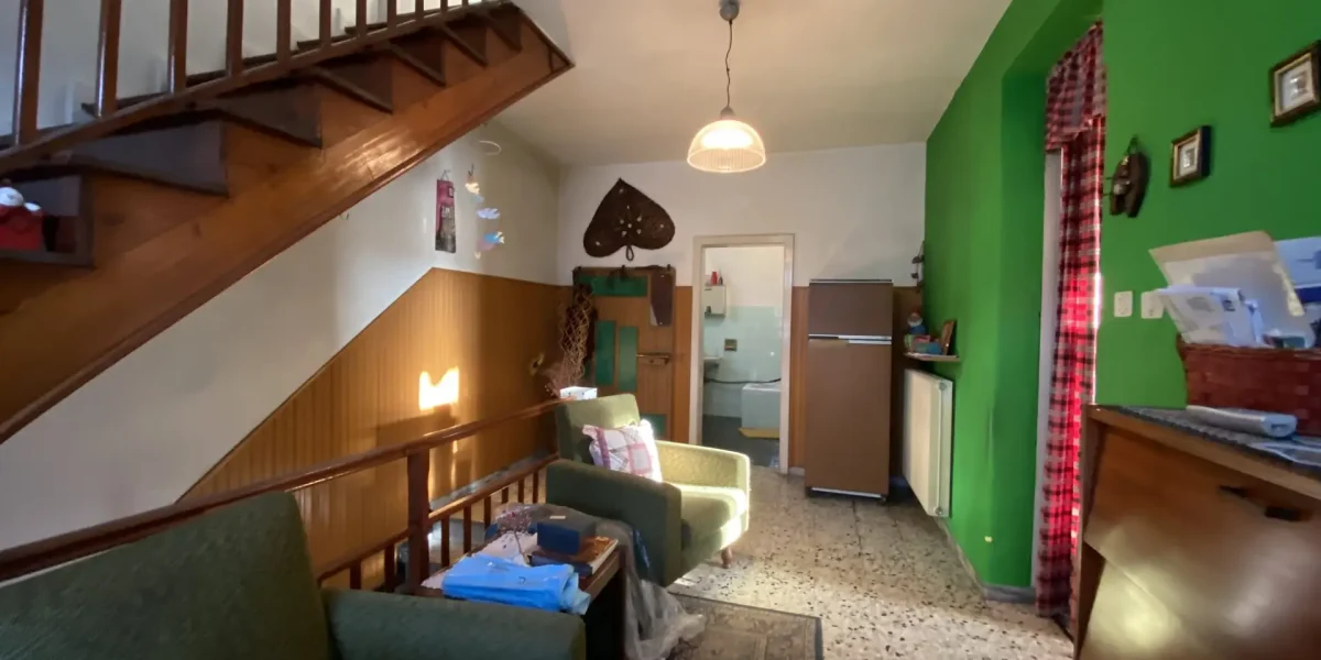 PORZIONE DI CASA TERRA-CIELO