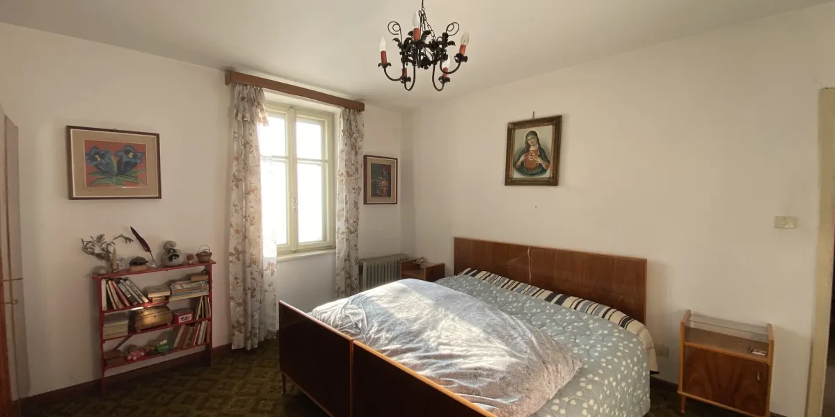 PORZIONE DI CASA TERRA-CIELO