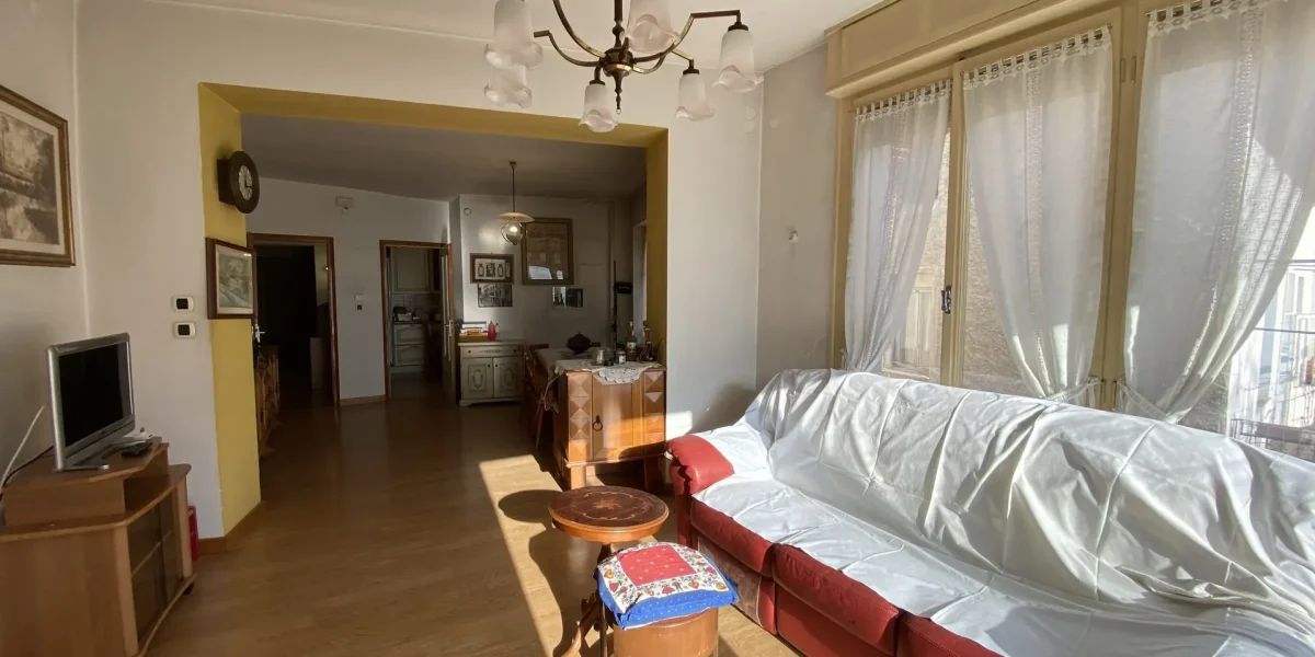 INTERO EDIFICIO NEL CUORE DEL CENTRO