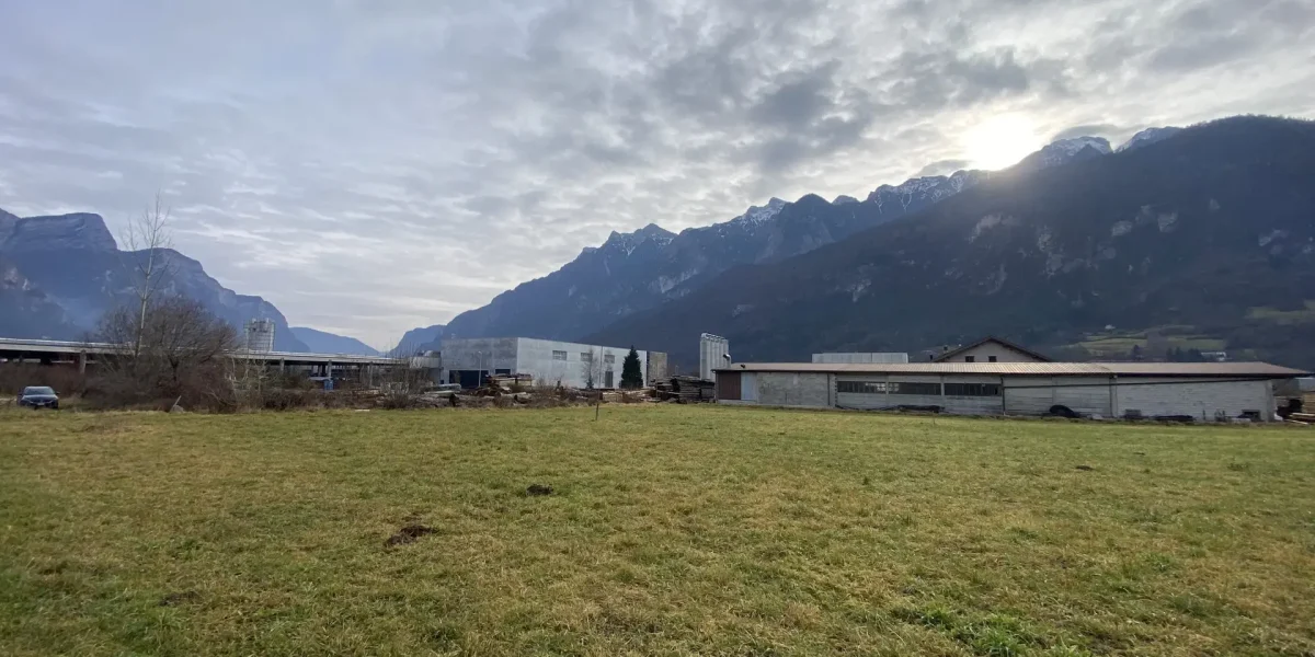 TERRENO INDUSTRIALE