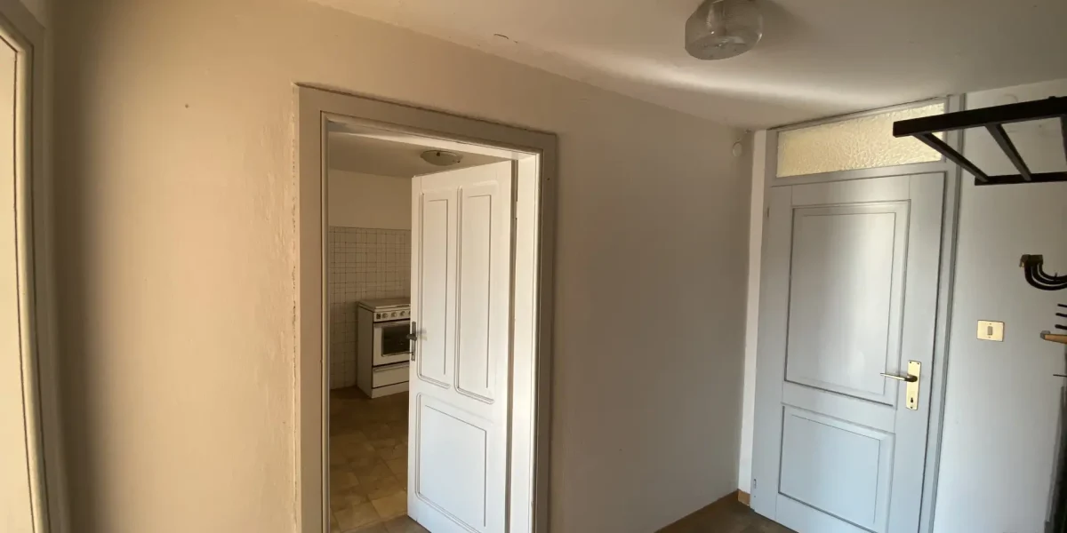 PORZIONE DI CASA TERRA-CIELO