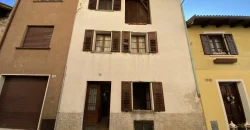 PORZIONE DI CASA TERRA-CIELO