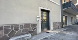NEGOZIO IN ZONA DI FORTE PASSAGGIO