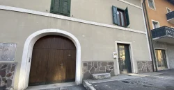 NEGOZIO IN ZONA DI FORTE PASSAGGIO