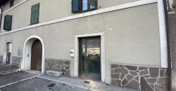 NEGOZIO IN ZONA DI FORTE PASSAGGIO