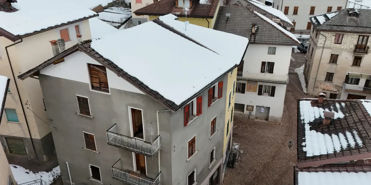 APPARTAMENTO SU DUE LIVELLI