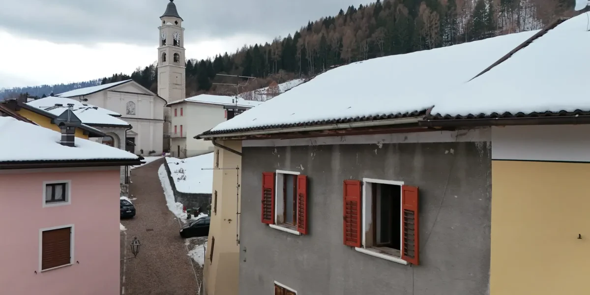 APPARTAMENTO SU DUE LIVELLI