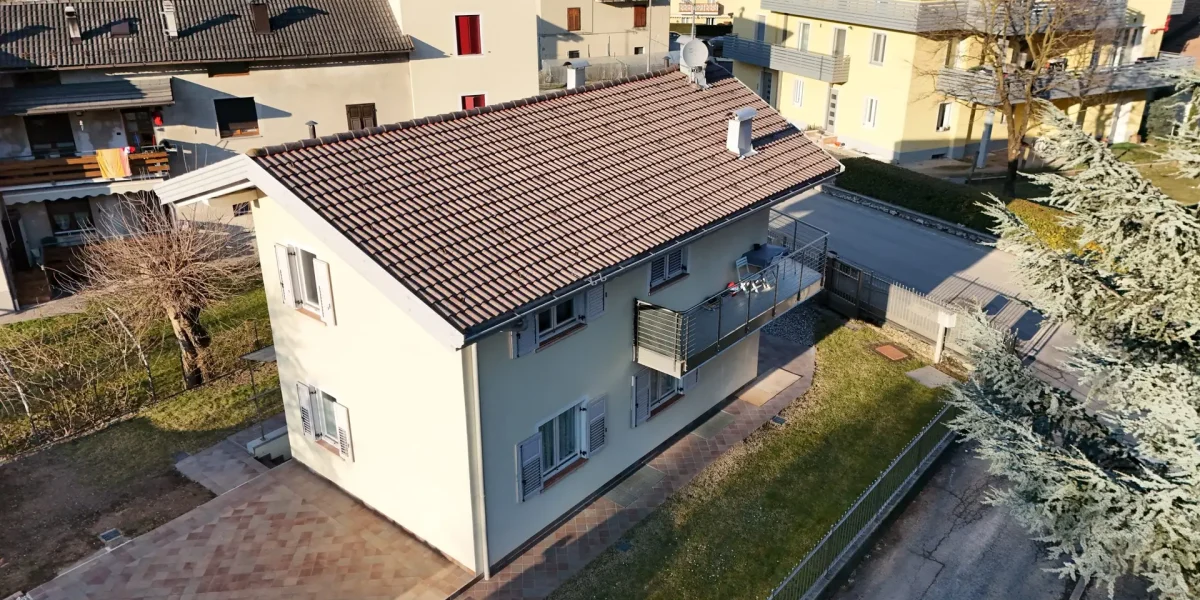 APPARTAMENTO TRILOCALE CON GIARDINO ESCLUSIVO