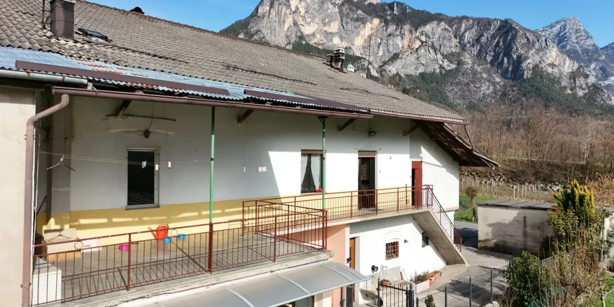 APPARTAMENTO CON VERDE DI PROPRIETA’