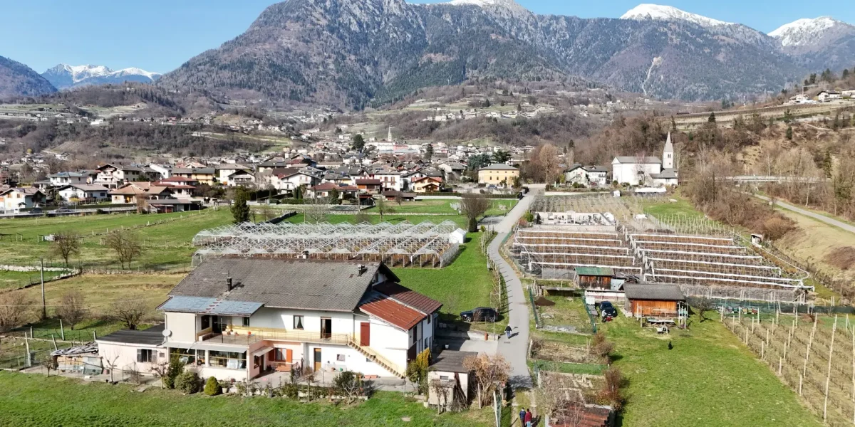 APPARTAMENTO CON VERDE DI PROPRIETA’