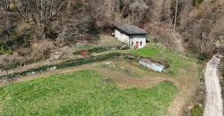 RUSTICO/DEPOSITO CON AMPIO TERRENO