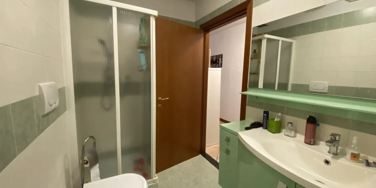 APPARTAMENTO DI AMPIA METRATURA IN PIENO CENTRO