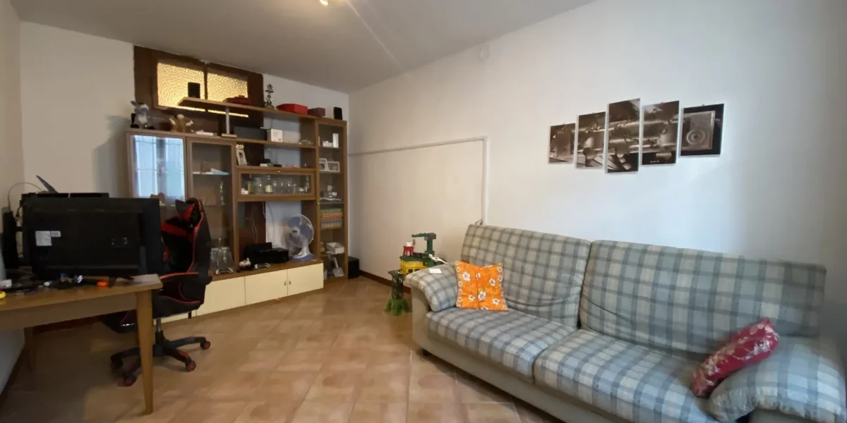 APPARTAMENTO DI AMPIA METRATURA IN PIENO CENTRO