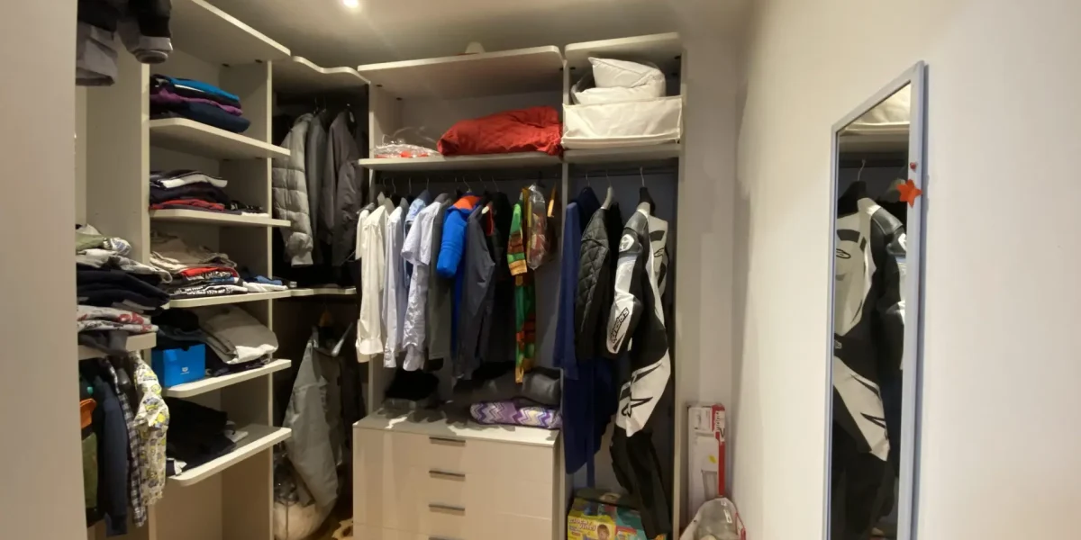 APPARTAMENTO DI AMPIA METRATURA IN PIENO CENTRO