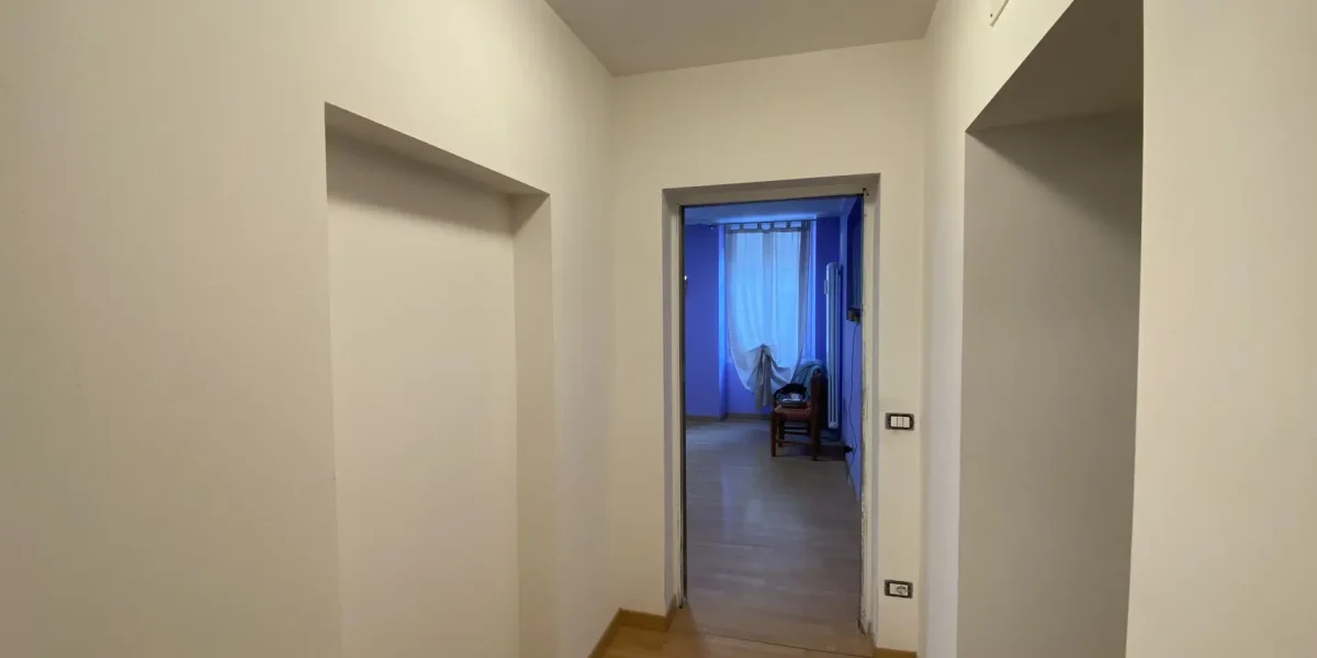 APPARTAMENTO DI AMPIA METRATURA IN PIENO CENTRO