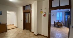 APPARTAMENTO DI AMPIA METRATURA IN PIENO CENTRO