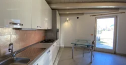 APPARTAMENTO TRILOCALE CON GIARDINO ESCLUSIVO