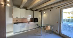 APPARTAMENTO TRILOCALE CON GIARDINO ESCLUSIVO