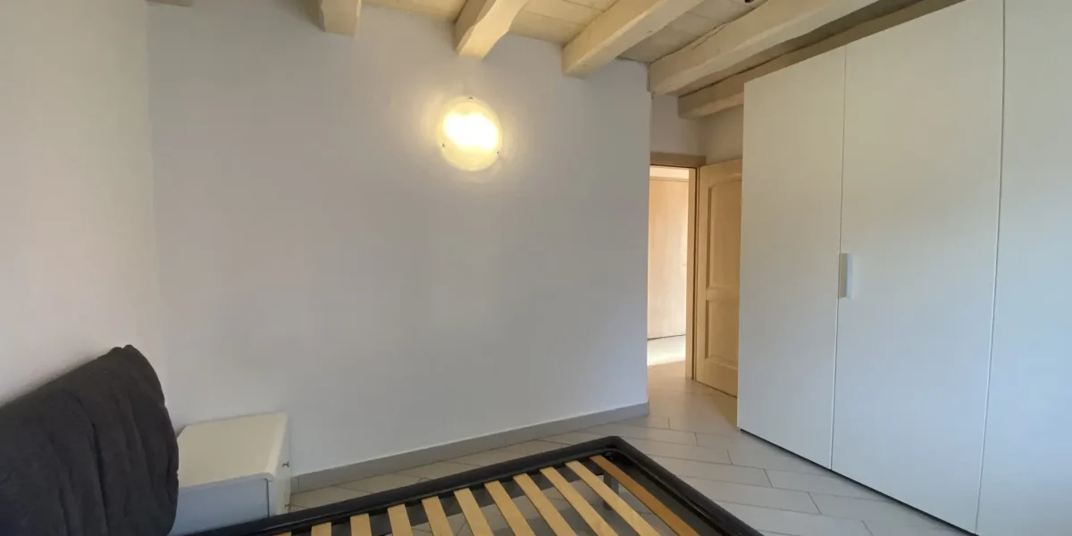 APPARTAMENTO TRILOCALE CON GIARDINO ESCLUSIVO