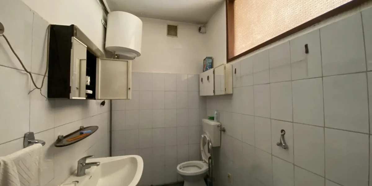 APPARTAMENTO CON VERDE DI PROPRIETA’