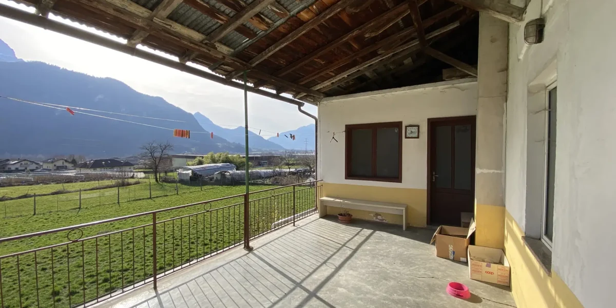 APPARTAMENTO CON VERDE DI PROPRIETA’