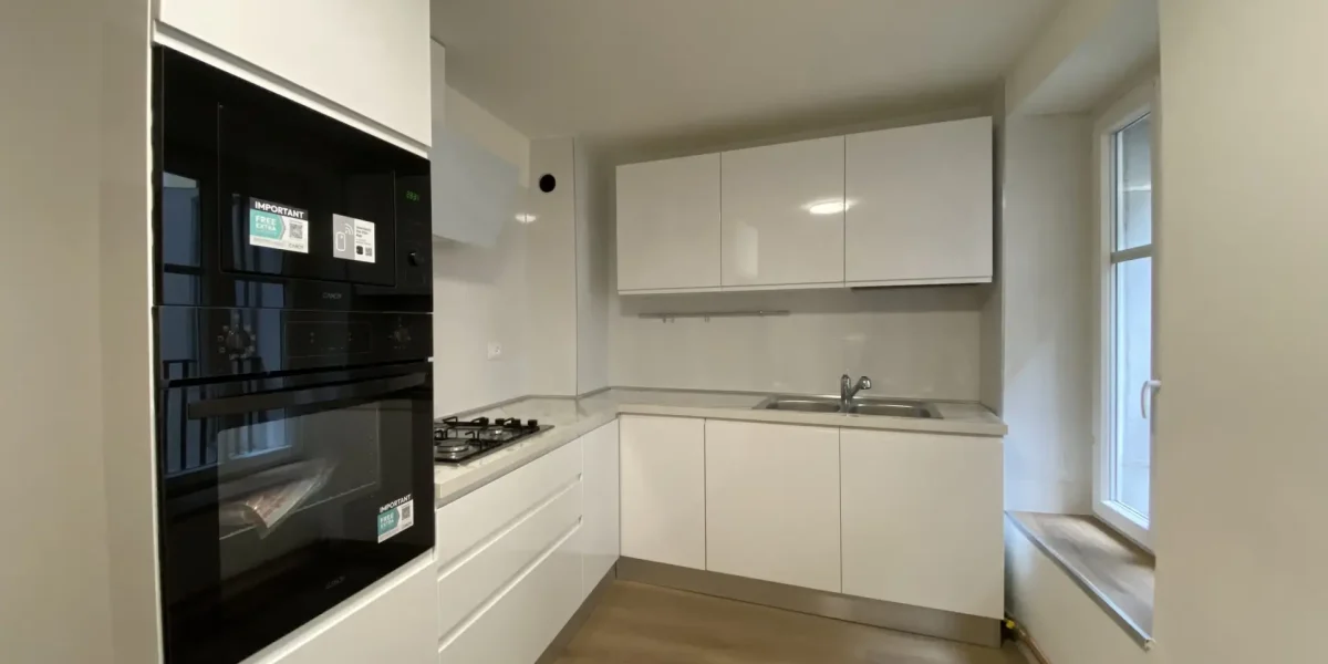 SPAZIOSO APPARTAMENTO NEL CENTRO STORICO