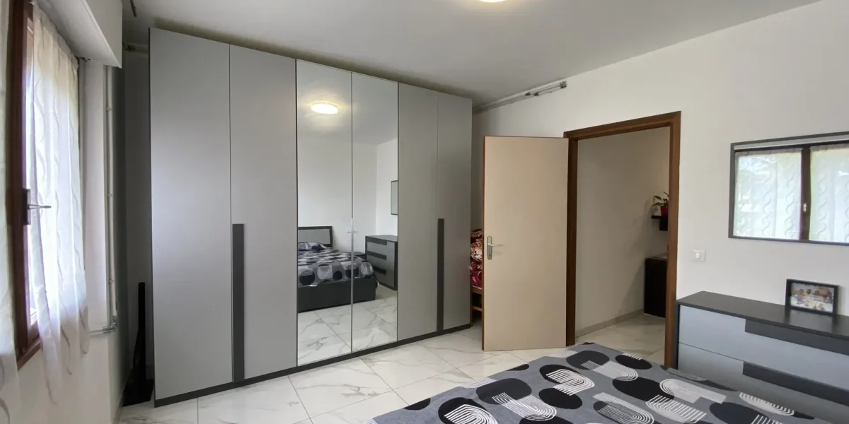 SPAZIOSO APPARTAMENTO TRE STANZE