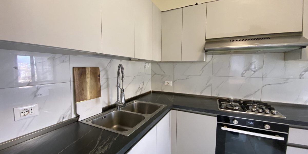 SPAZIOSO APPARTAMENTO TRE STANZE