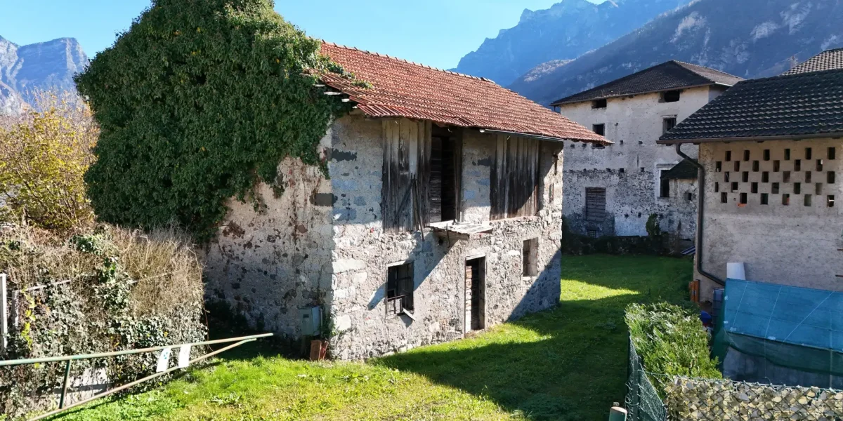 CASTELNUOVO (VALSUGANA) – UNA CASA DA IMMAGINARE, CREARE E VIVERE