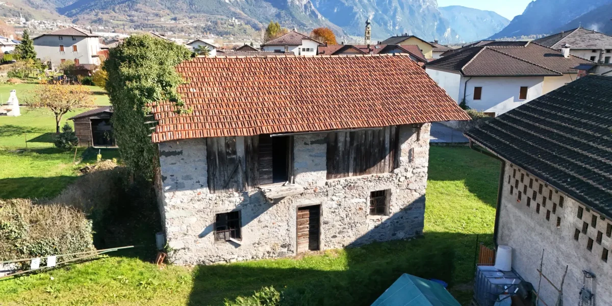 CASTELNUOVO (VALSUGANA) – UNA CASA DA IMMAGINARE, CREARE E VIVERE