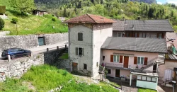 PORZIONE DI CASA TERRA/CIELO