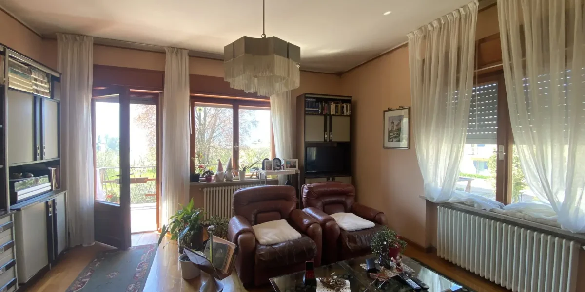 VILLETA INDIPENDENTE CON GIARDINO, CICLABILE SOTTO CASA E AMPI SPAZI ABITATIVI