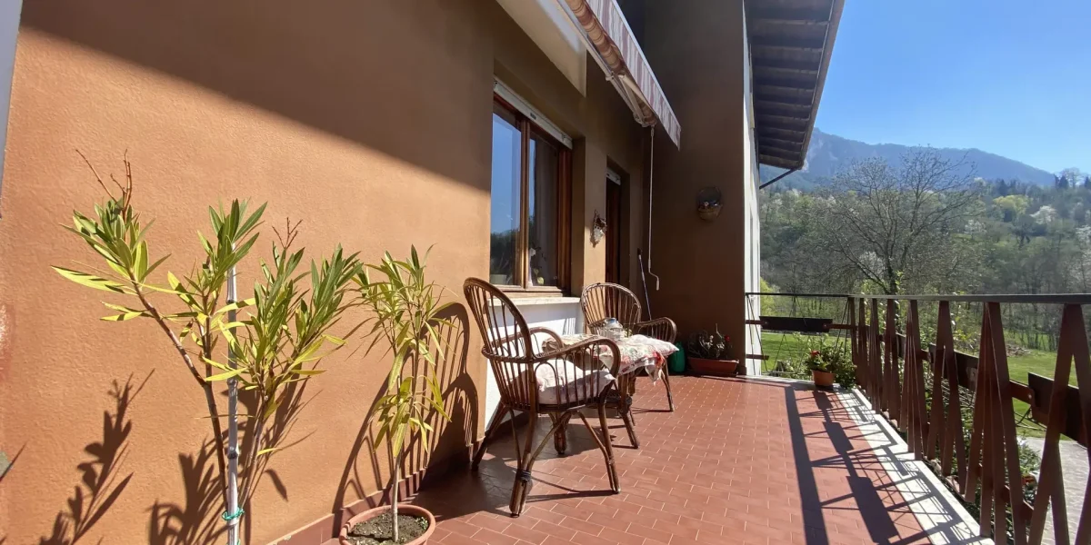VILLETA INDIPENDENTE CON GIARDINO, CICLABILE SOTTO CASA E AMPI SPAZI ABITATIVI