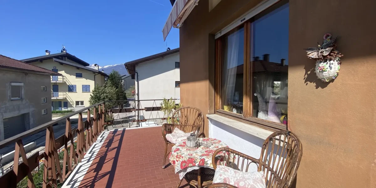 VILLETA INDIPENDENTE CON GIARDINO, CICLABILE SOTTO CASA E AMPI SPAZI ABITATIVI