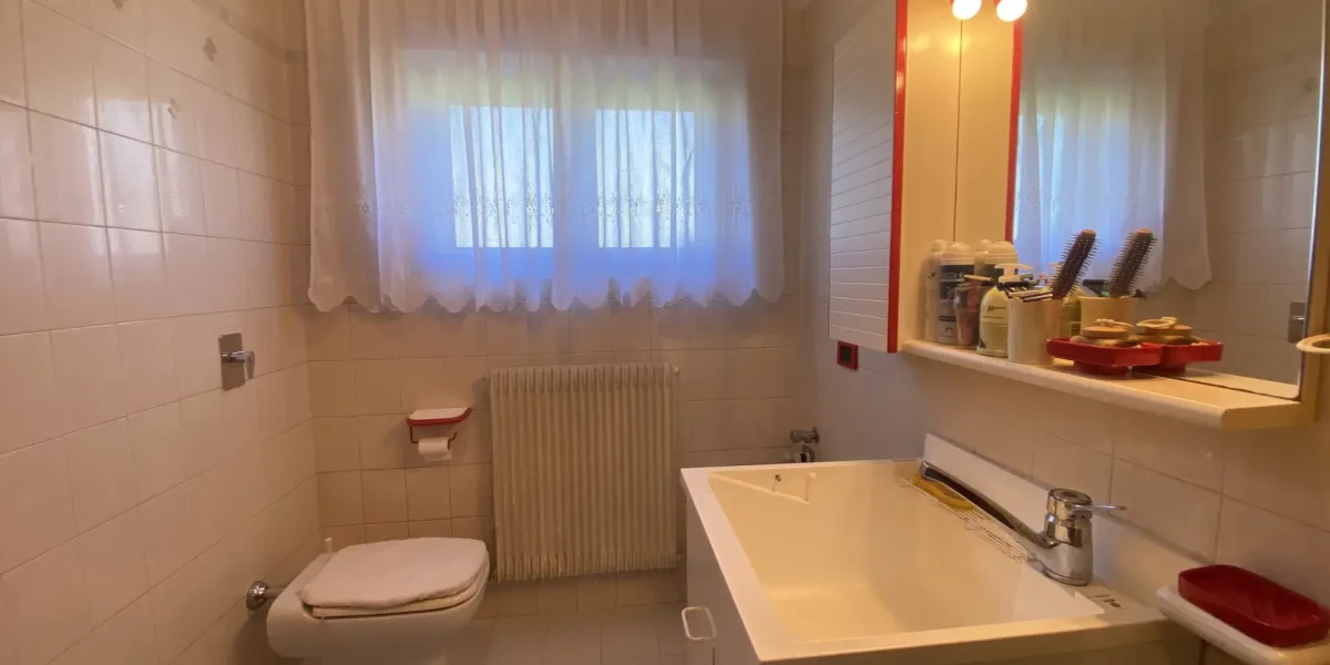 VILLETA INDIPENDENTE CON GIARDINO, CICLABILE SOTTO CASA E AMPI SPAZI ABITATIVI