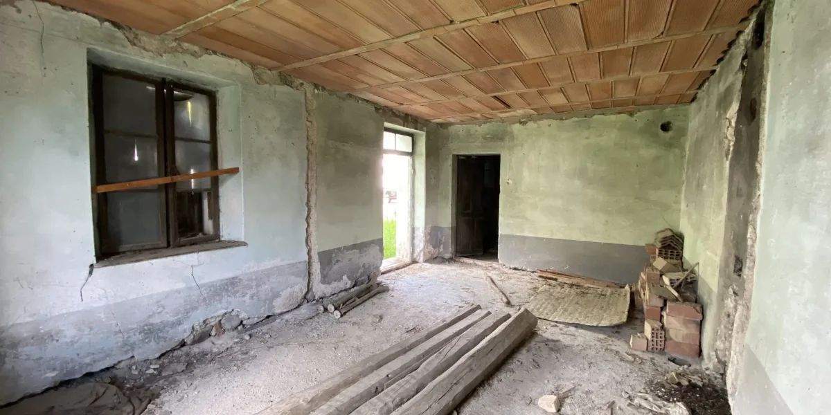 PORZIONE DI CASA TERRA/CIELO