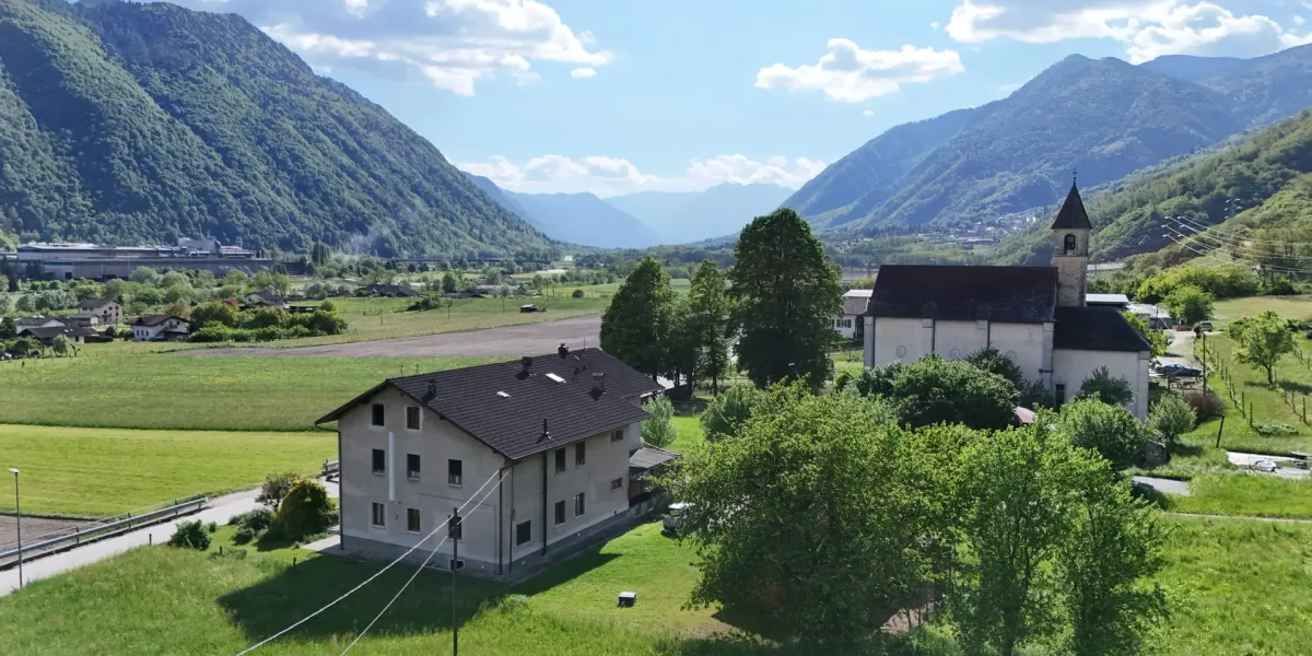 AMPIO E LUMINOSO QUADRILOCALE CON GIARDINO PRIVATO A BORGO VALSUGANA