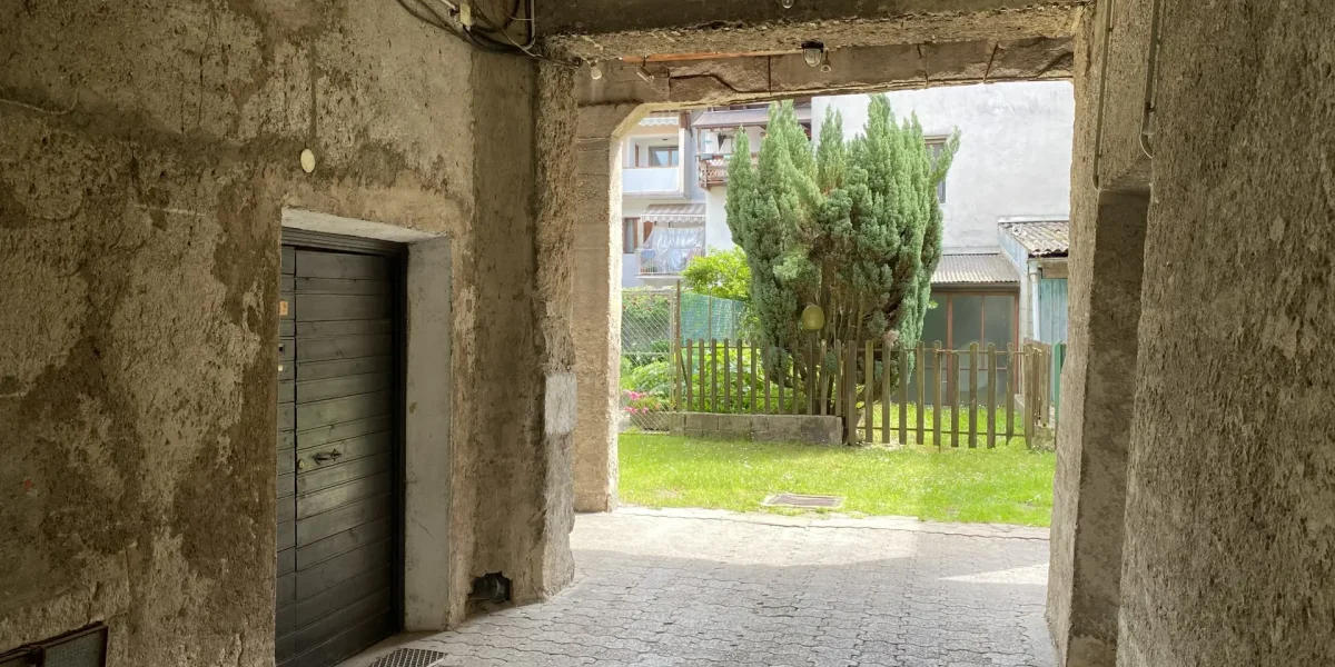 IN CENTRO, APPARTAMENTO CON GRANDE POTENZIALE