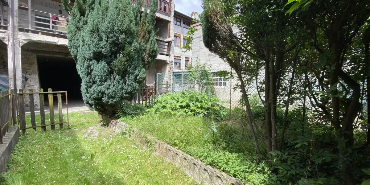 IN CENTRO, APPARTAMENTO CON GRANDE POTENZIALE