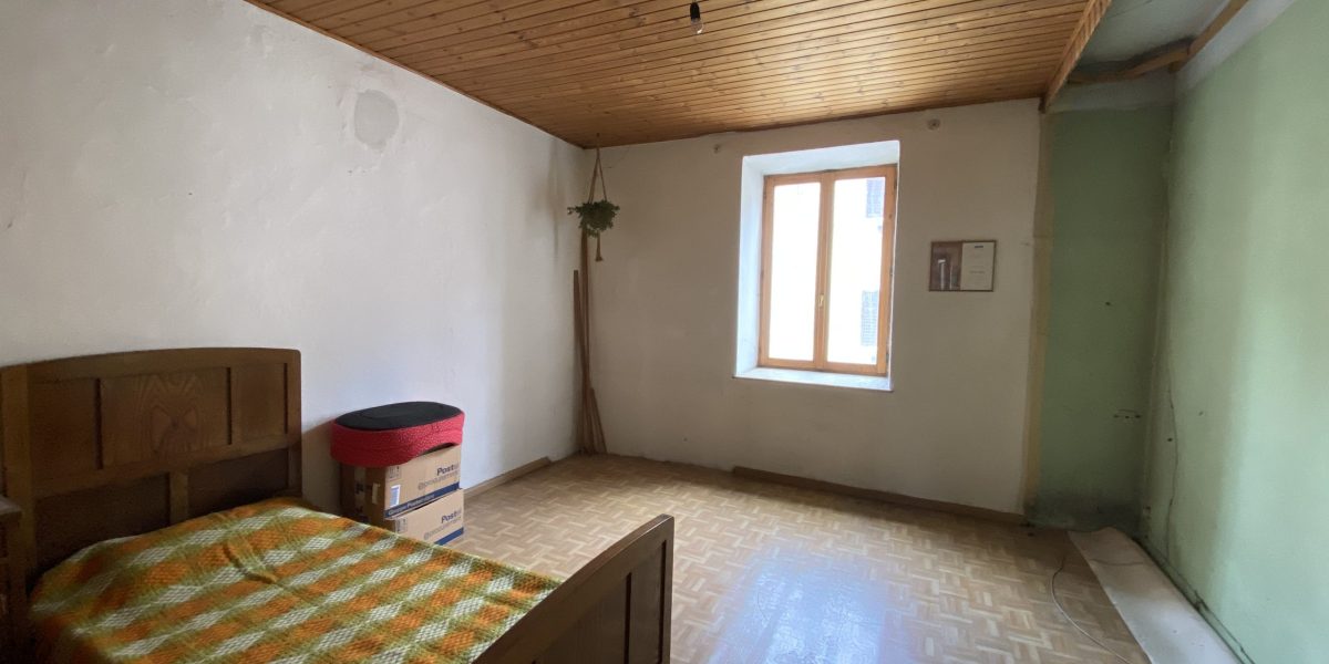 IN CENTRO, APPARTAMENTO CON GRANDE POTENZIALE