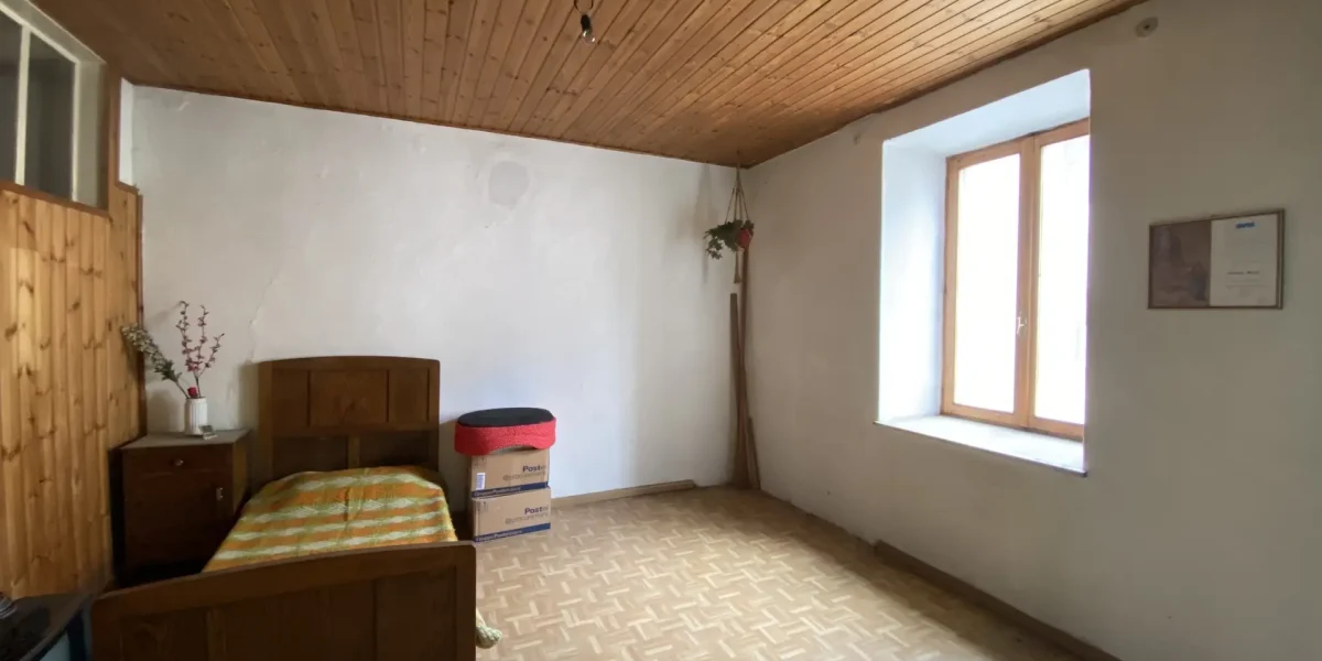 IN CENTRO, APPARTAMENTO CON GRANDE POTENZIALE