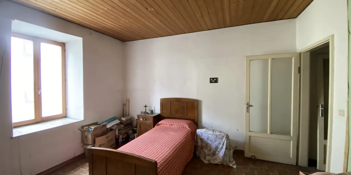IN CENTRO, APPARTAMENTO CON GRANDE POTENZIALE