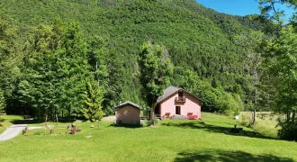 VILLINO IN VAL DI SELLA