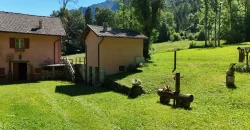 VILLINO IN VAL DI SELLA