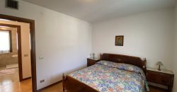 VILLETTA BIFAMILIARE CON GIARDINO