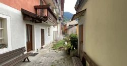 PORZIONE DI CASA CON TERRAZZO, IN PIENO CENTRO