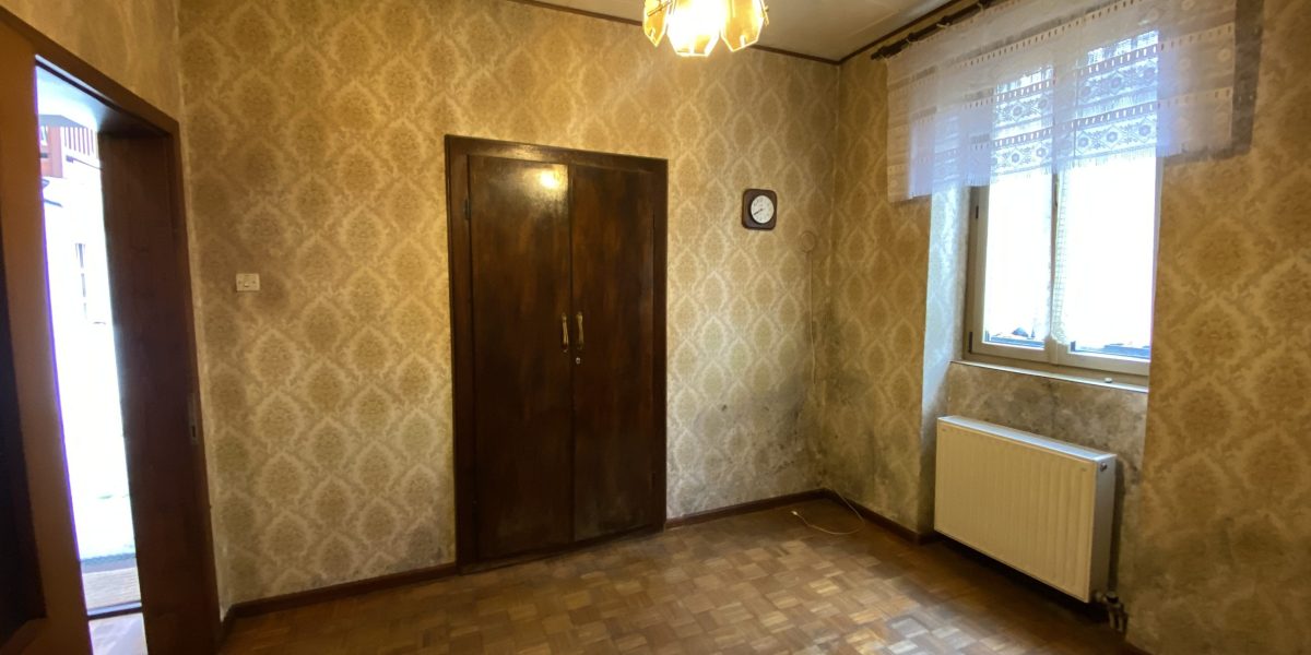 PORZIONE DI CASA CON TERRAZZO, IN PIENO CENTRO