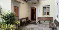 PORZIONE DI CASA CON TERRAZZO, IN PIENO CENTRO